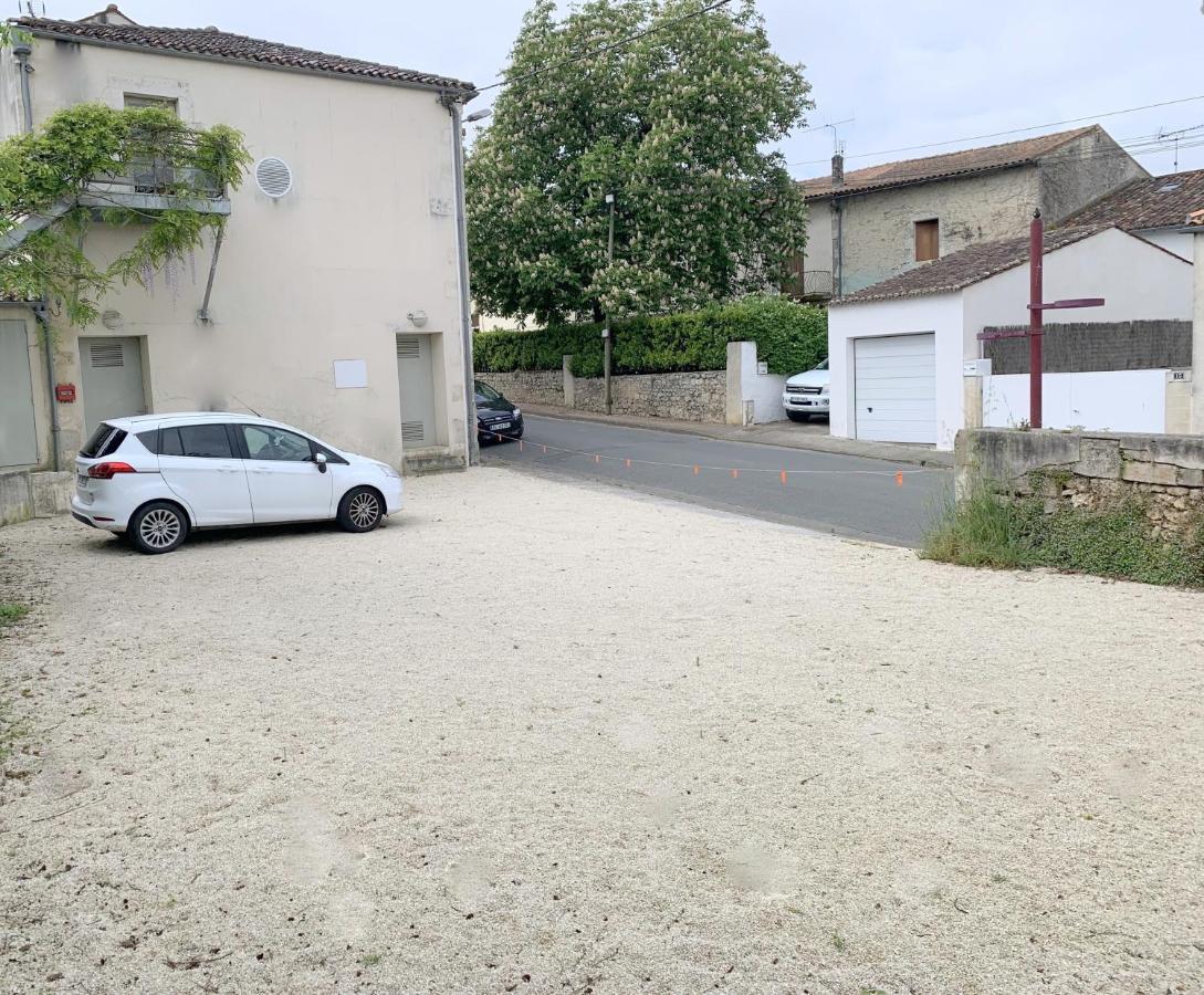 Chambre D'Hotes Les Bains Du Bruant Saint-Porchaire Eksteriør billede